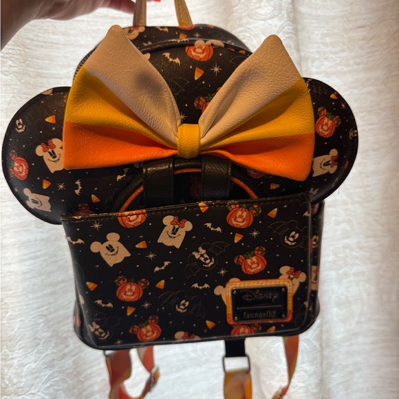 Disney Halloween loungefly